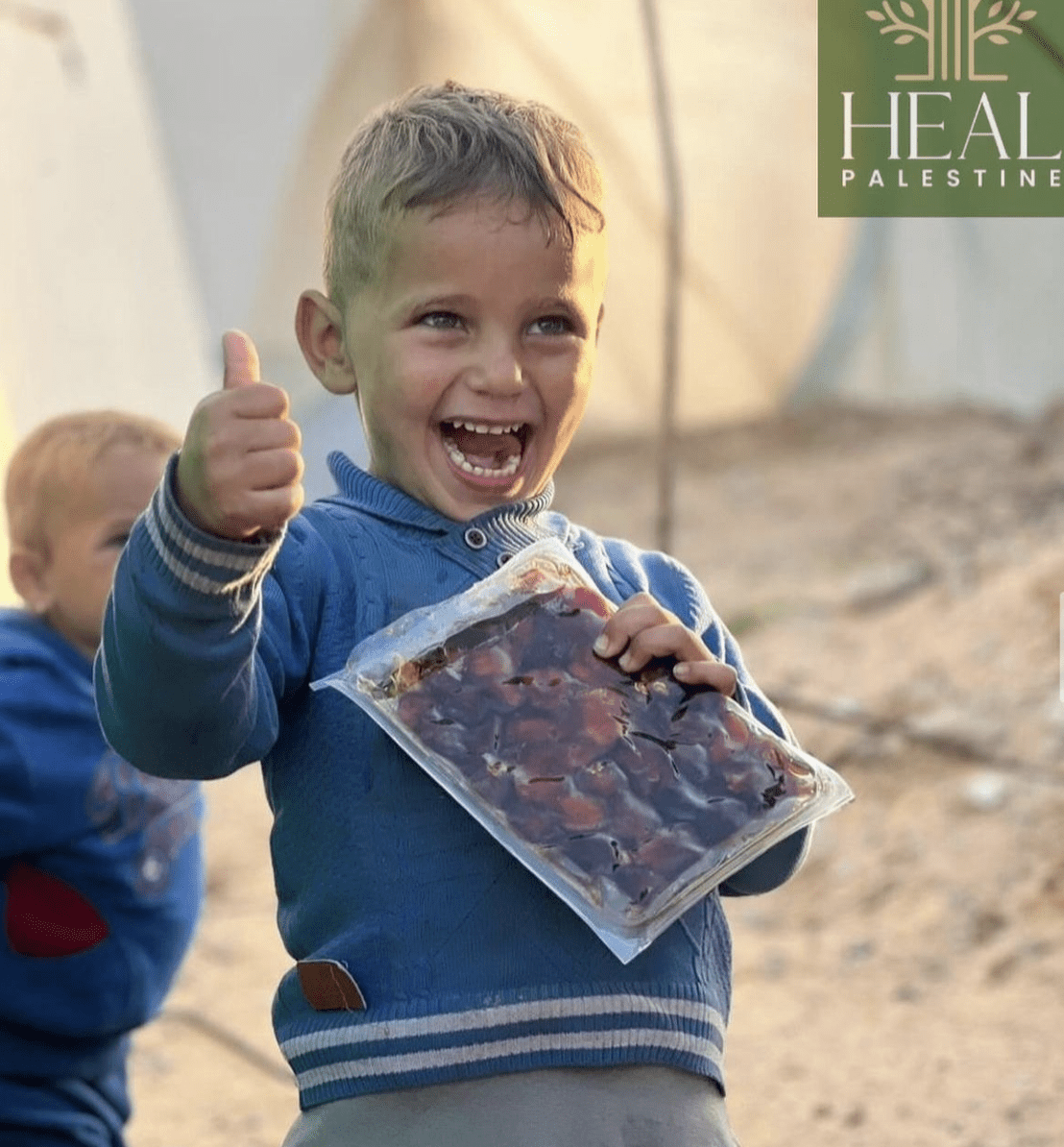 HEAL Palestine Distributes Dates to Families, during the Holy Month of Ramadan.